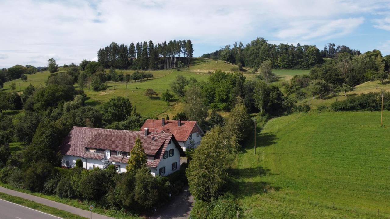 Ferienwohnung Hobbyhof Deggenhausertal Esterno foto